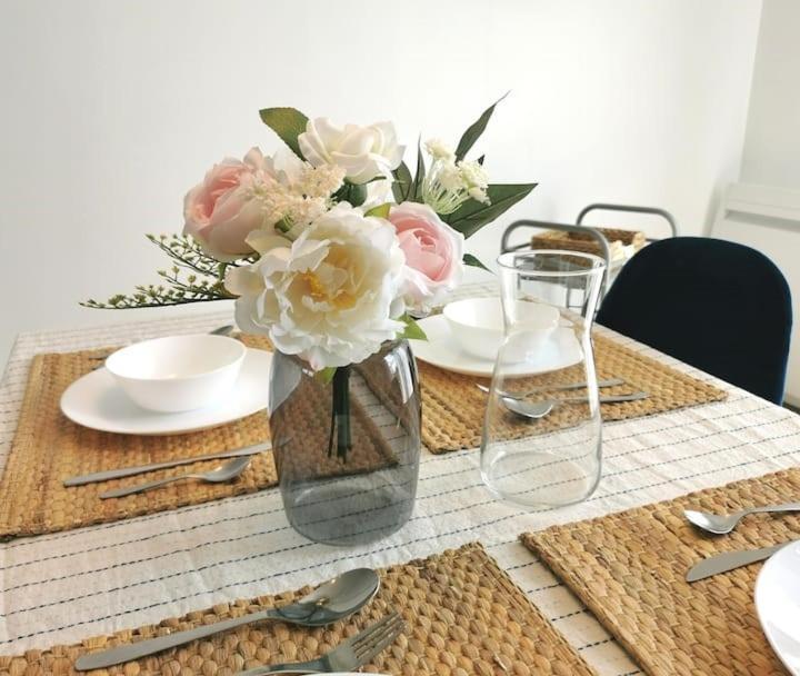 Chic 2Chambres,70M²+Balcon+Parking+Wifi Nantes Exterior photo